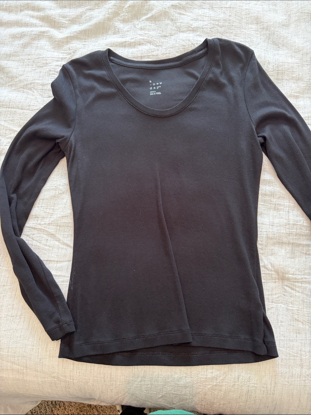 Black Long-Sleeve Scoop Neck Top